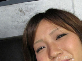 お願いナンパ 厳選OL30人DX  あなたの着替、おっぱい見せてくれませんか ついでに顔に精子かけさせて下さい!!　サンプル画像03